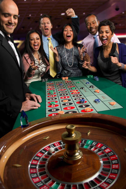 Android indobali88 app interface showing sportsbook and live-dealer game options